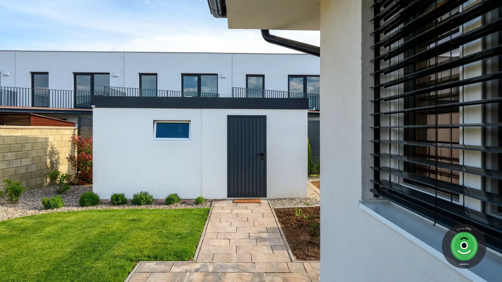 GARDEON záhradný dočmek s pultovou strechou antracit