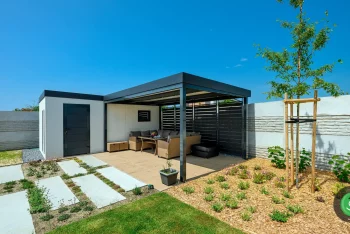 GARDEON záhradný domček s prístreškom na posedenie zboku