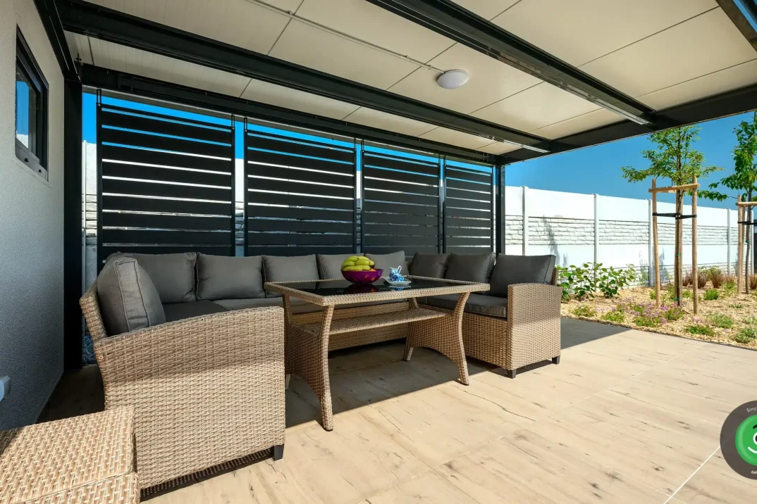 GARDEON záhradný domček s prístreškom na posedenie podhľad