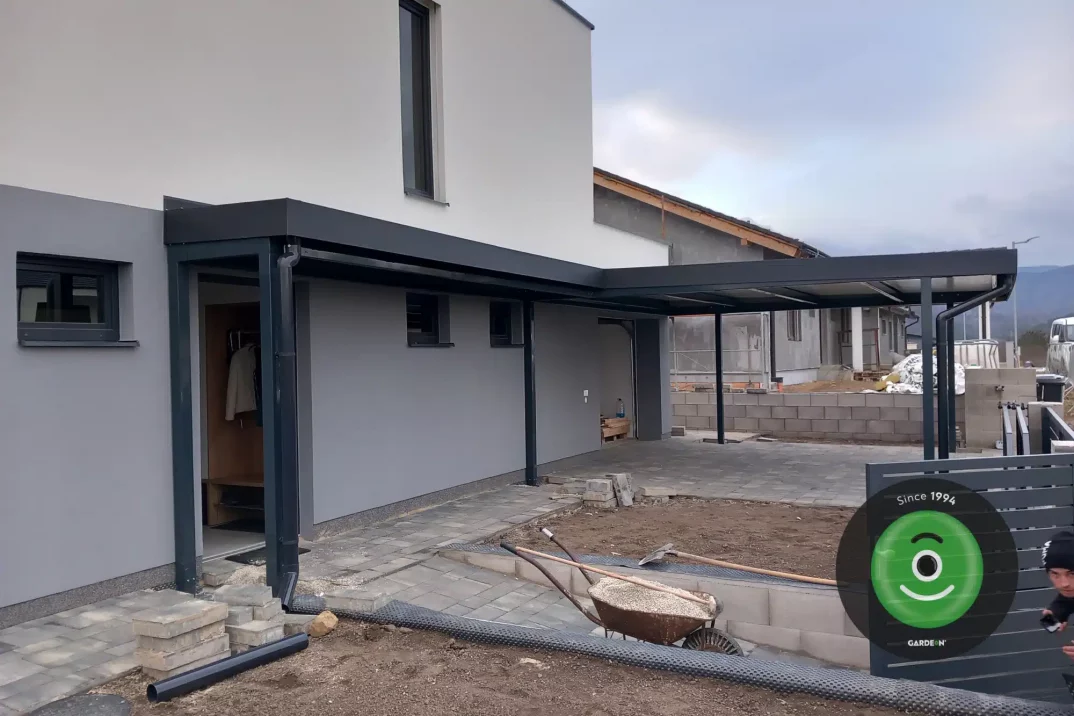 Prestrešenie vchodu a prístrešok pre auto GARDEON