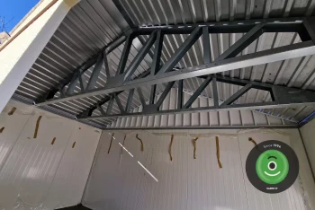 Sedlová strecha v domčeku