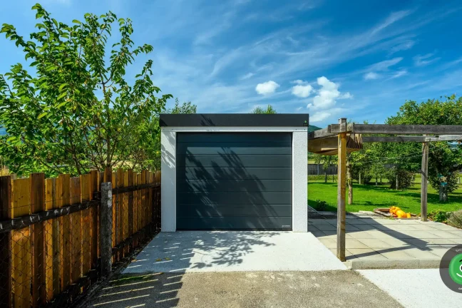 GARDEON garáž pre jedno auto s pultovou strechou