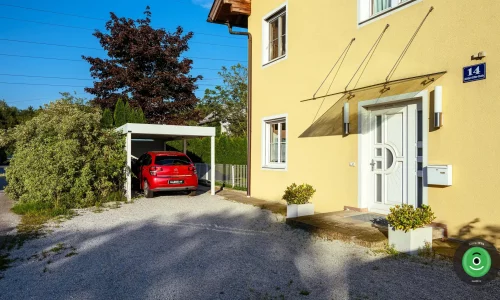 Rodinný domček s GARDEON prístreškom