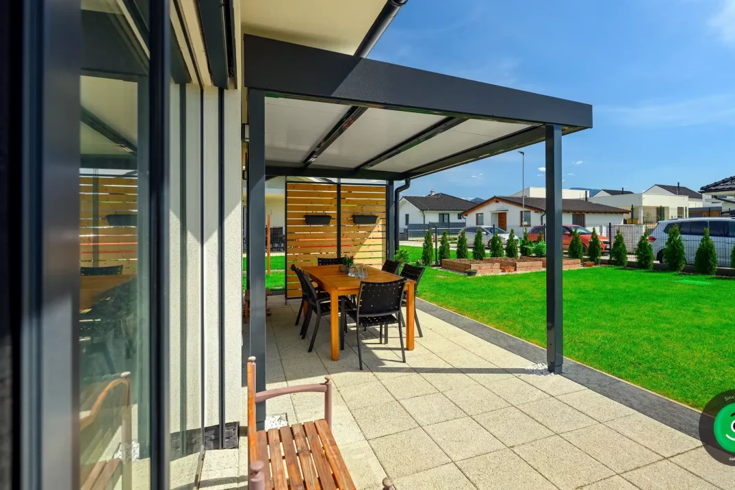 GARDEON pergola pri rodinnom dome