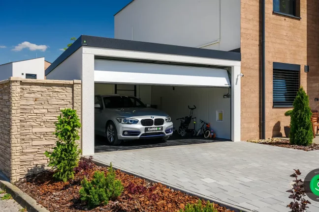 Sekcionálna brána na gardeon garáži