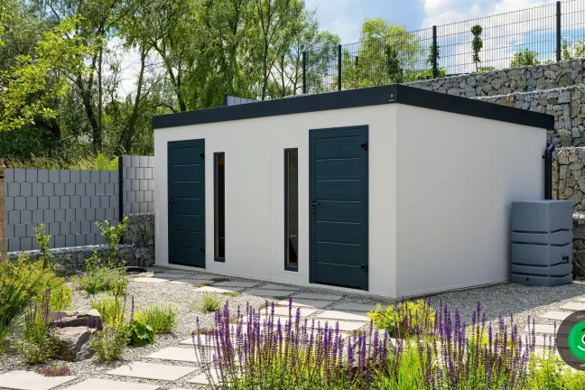 biely záhradný domček s dvoma dverami