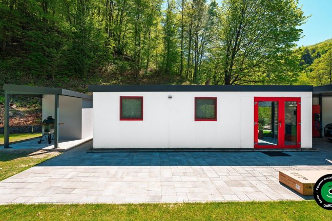 Montovaná garáž a záhradný domček s prístreškom v GarážTV